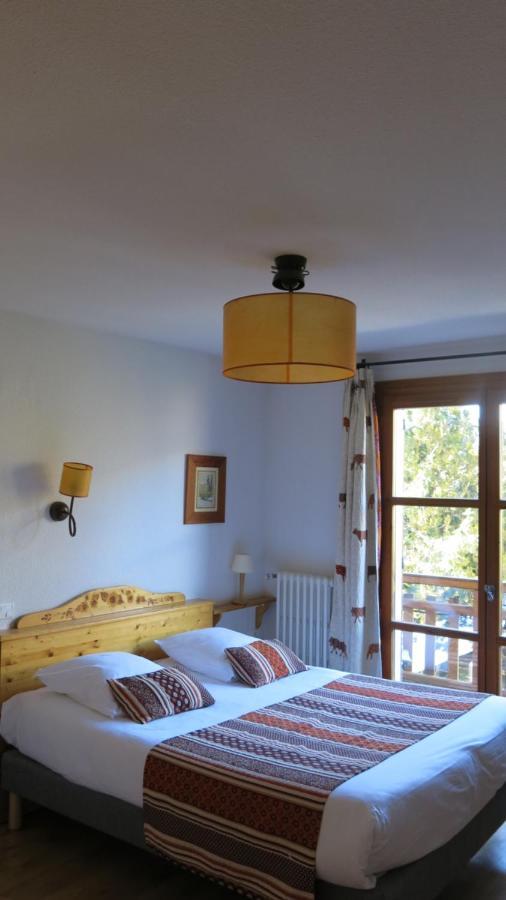 Logis Hotel Les Peupliers Baratier Exterior photo