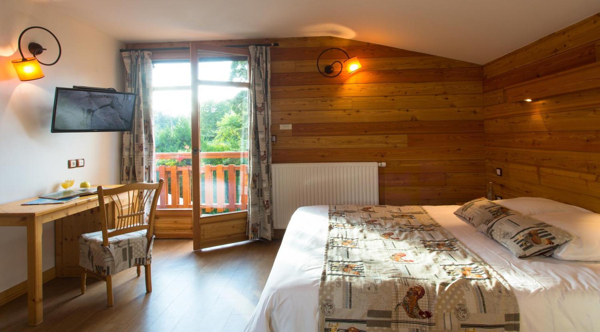 Logis Hotel Les Peupliers Baratier Exterior photo