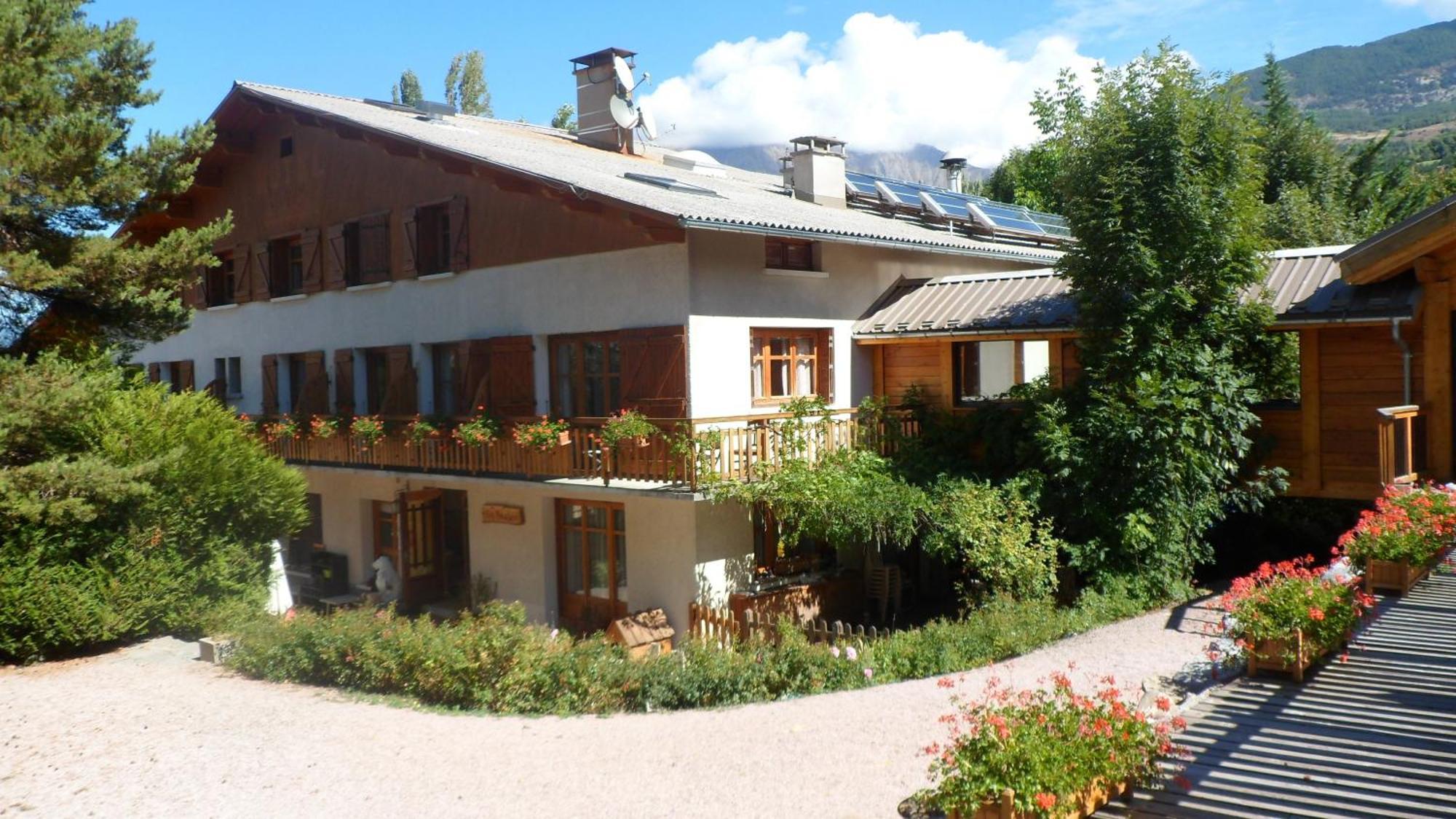 Logis Hotel Les Peupliers Baratier Exterior photo